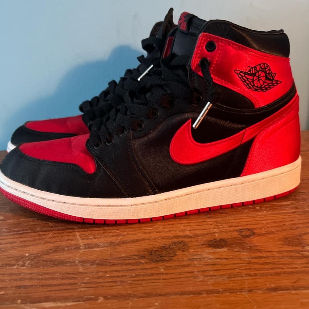 Jordan 1 Satin Bred High Womens/Mens
